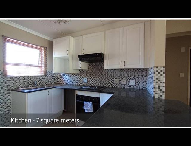 3 BEDROOM APARTMENT FOR SALE IN SUNNINGHILL